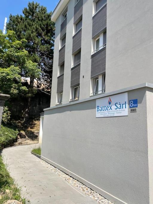 Ferienwohnung Studio Proche De La Gare ! Lausanne Exterior foto