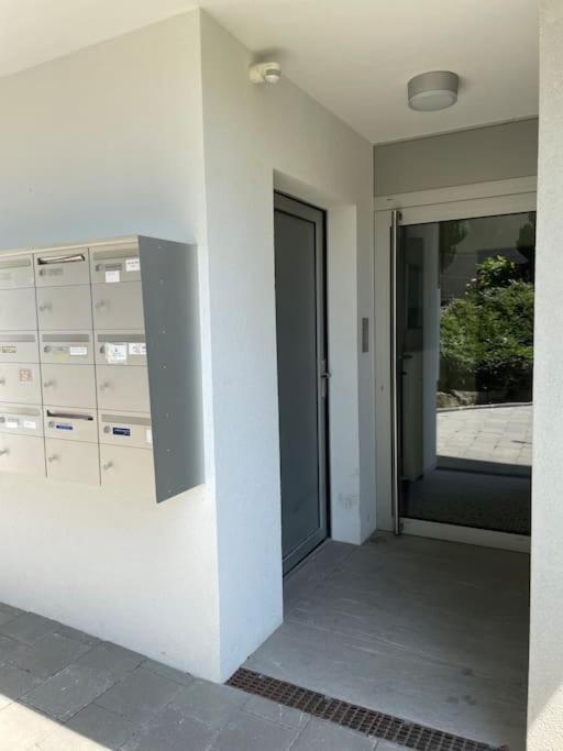 Ferienwohnung Studio Proche De La Gare ! Lausanne Exterior foto